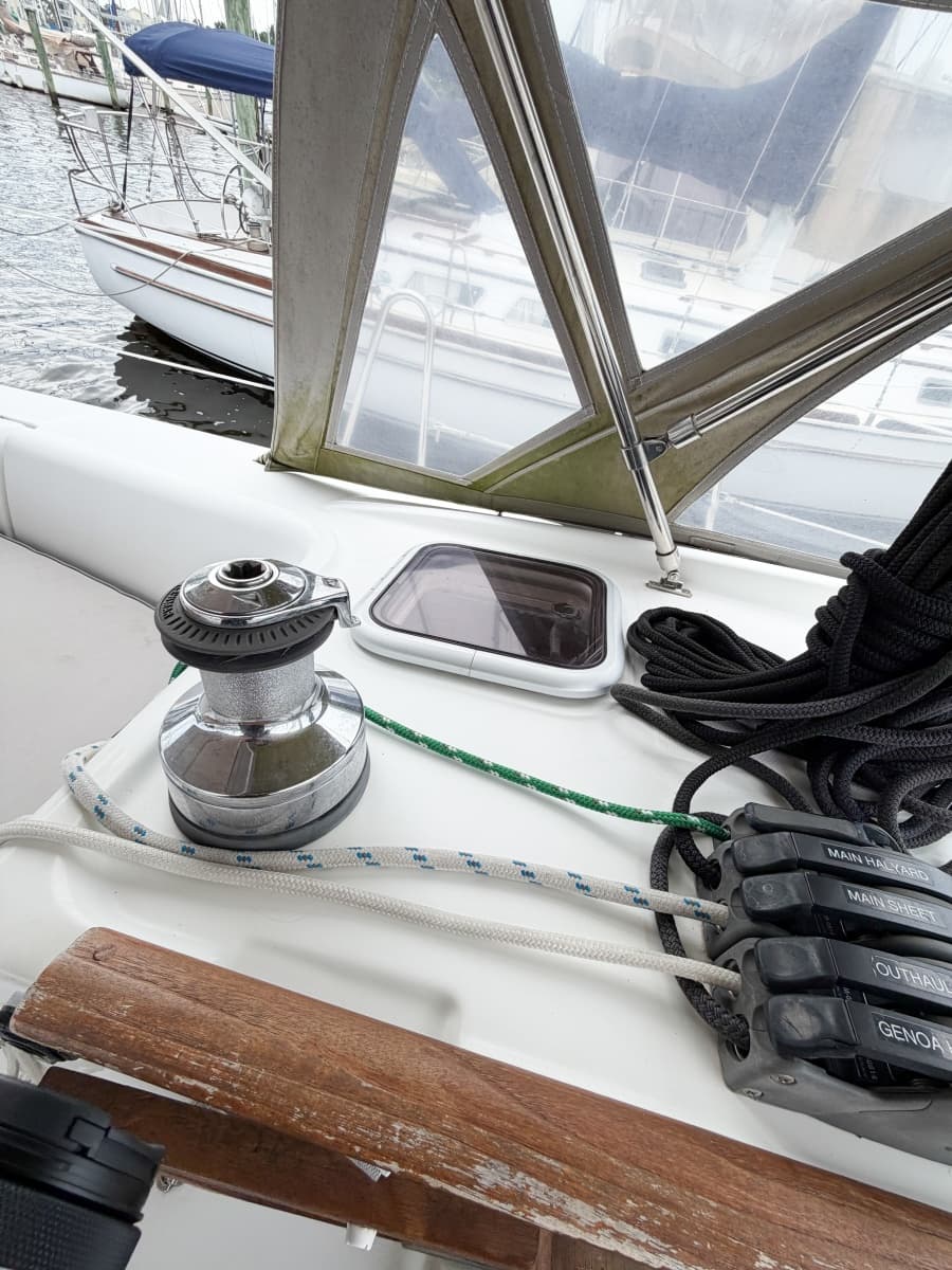 2009 Beneteau Oceanis 40