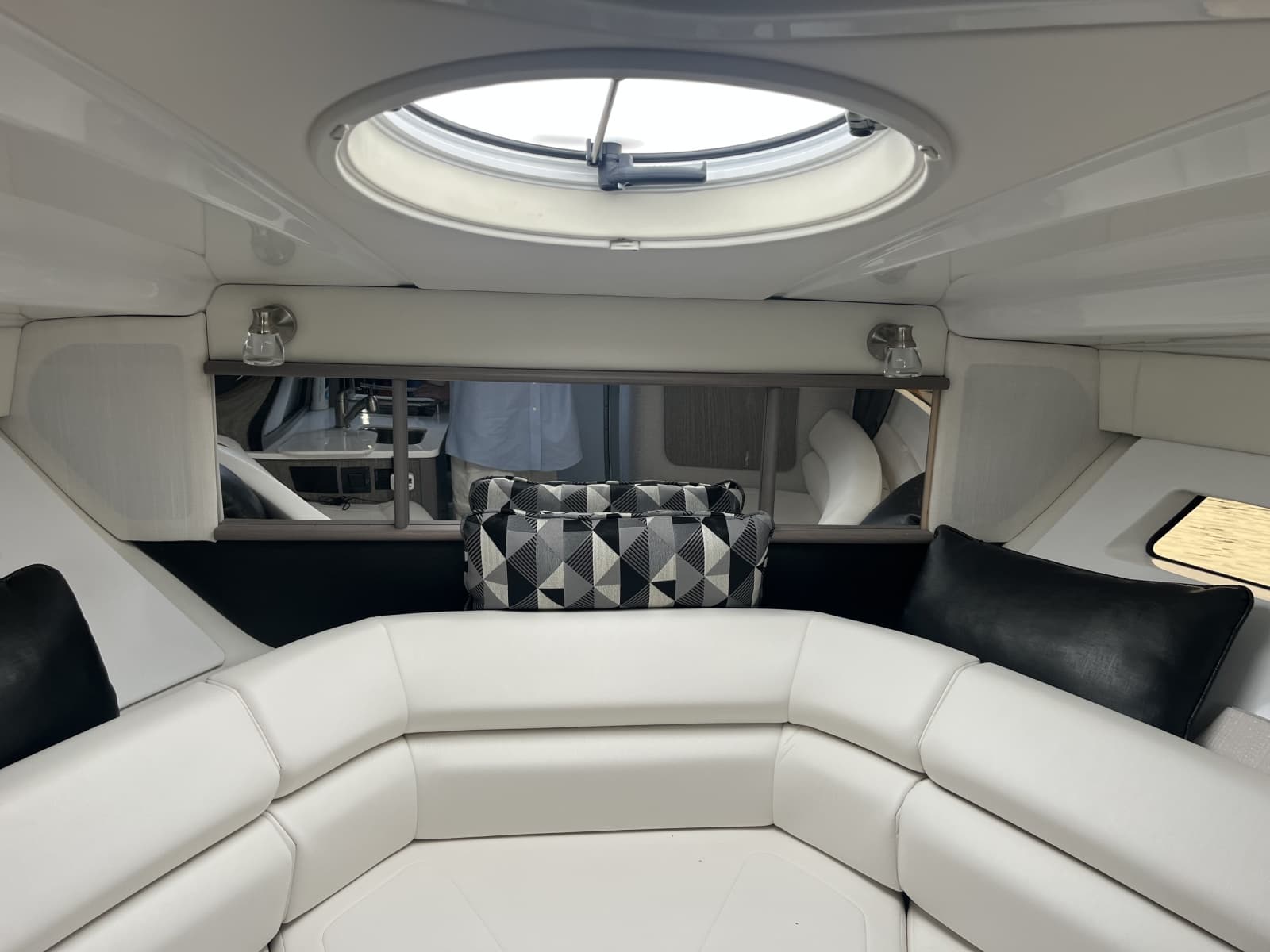 2021 Monterey 295 SY