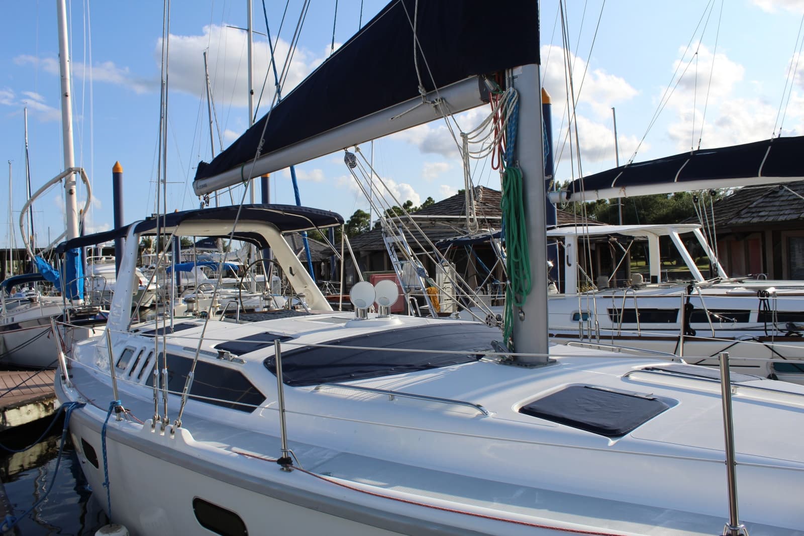 1997 Hunter 430