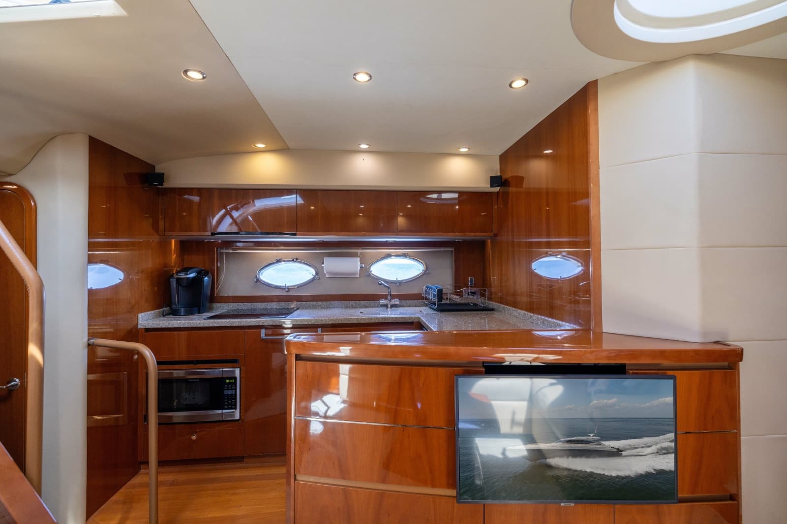 2008 Princess V53