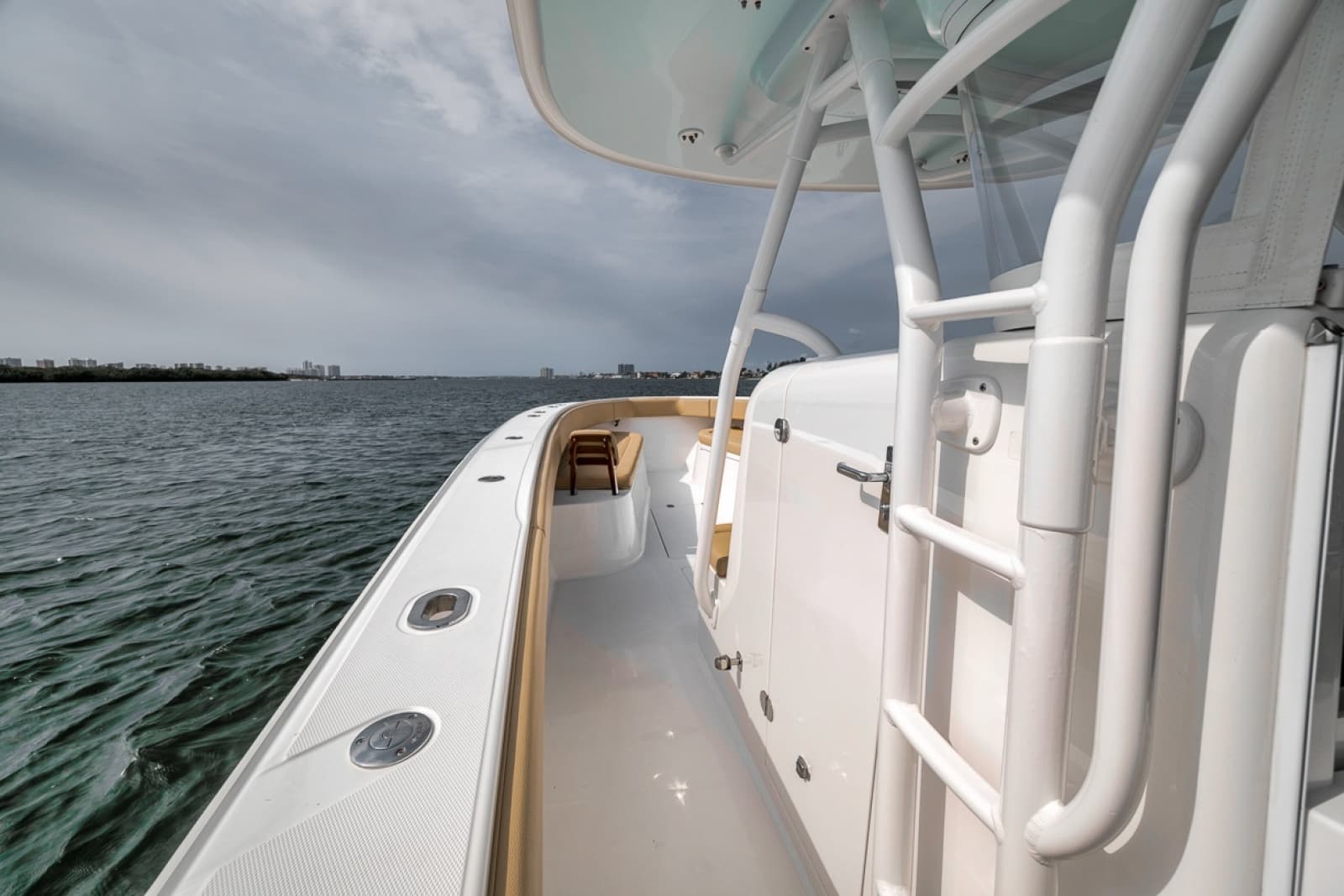 2020 Bahama 41