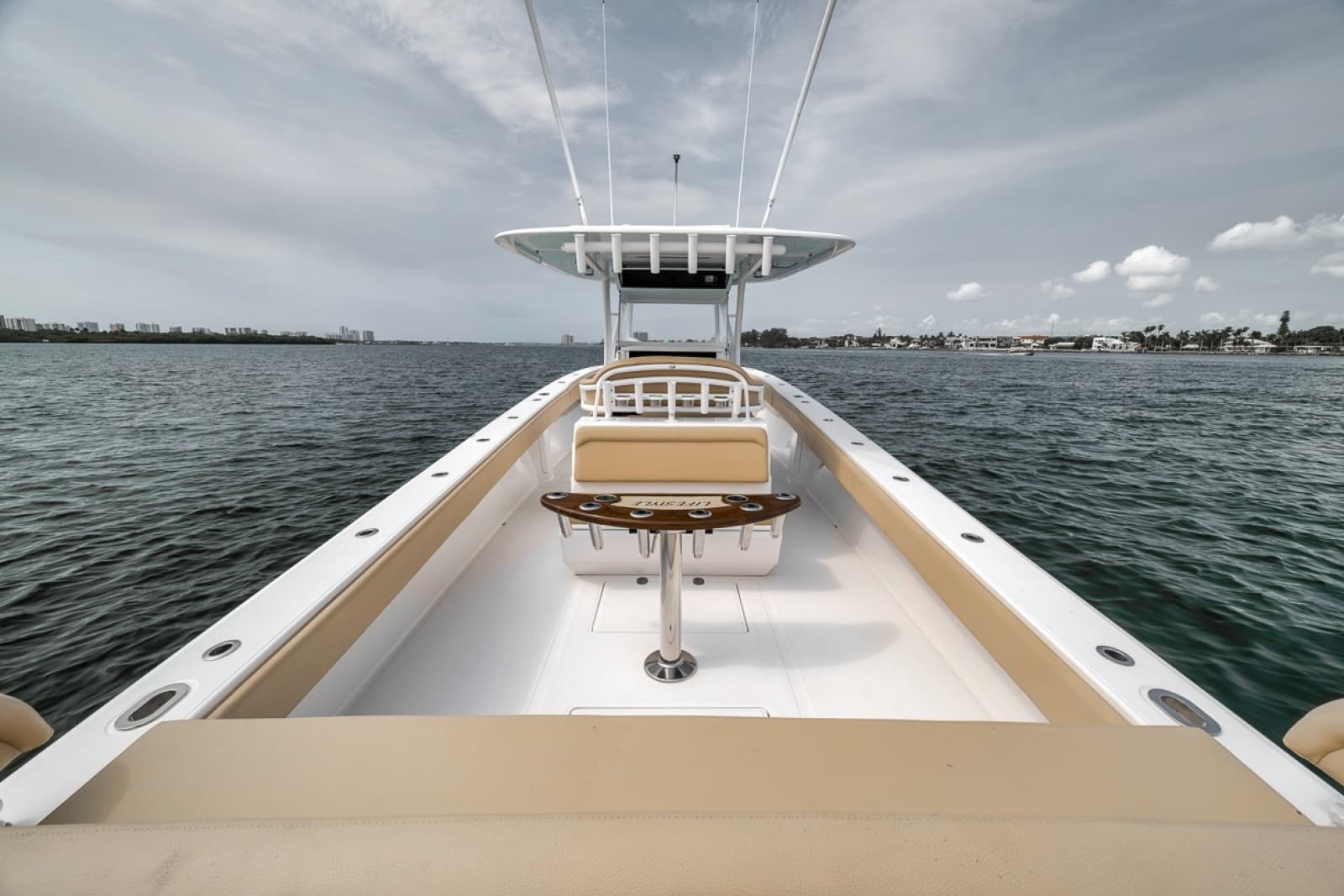 2020 Bahama 41