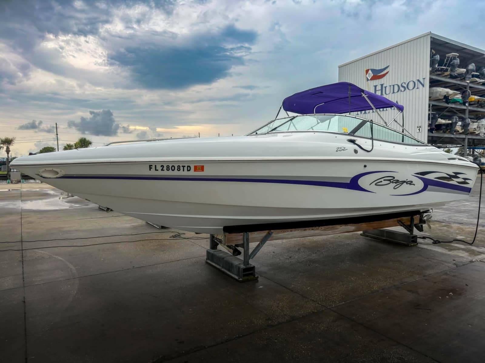 1999 Baja 252 Islander