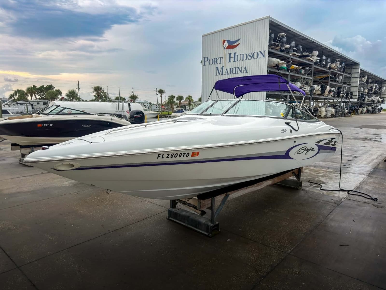 1999 Baja 252 Islander