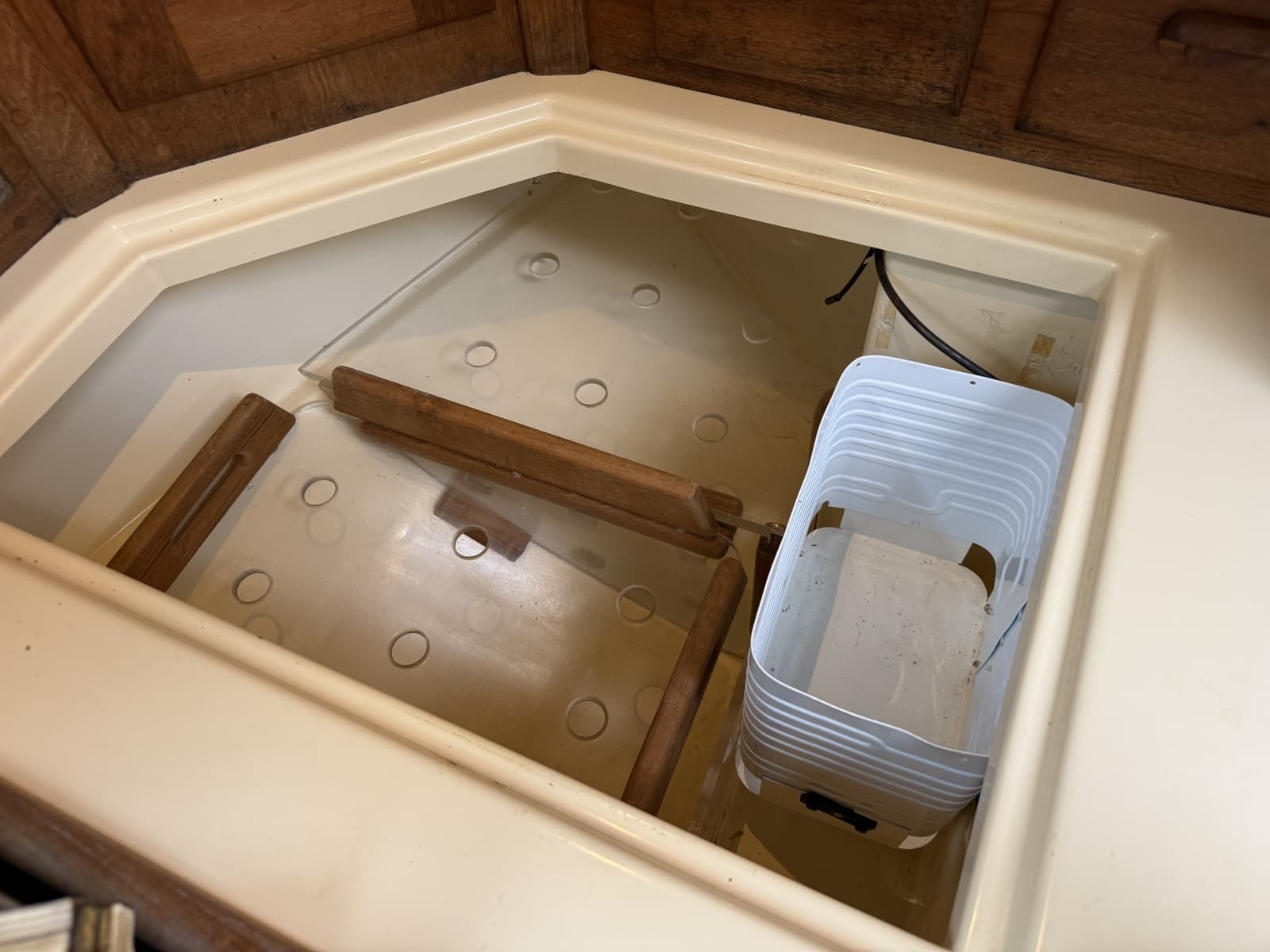 1994 Pacific Seacraft 37