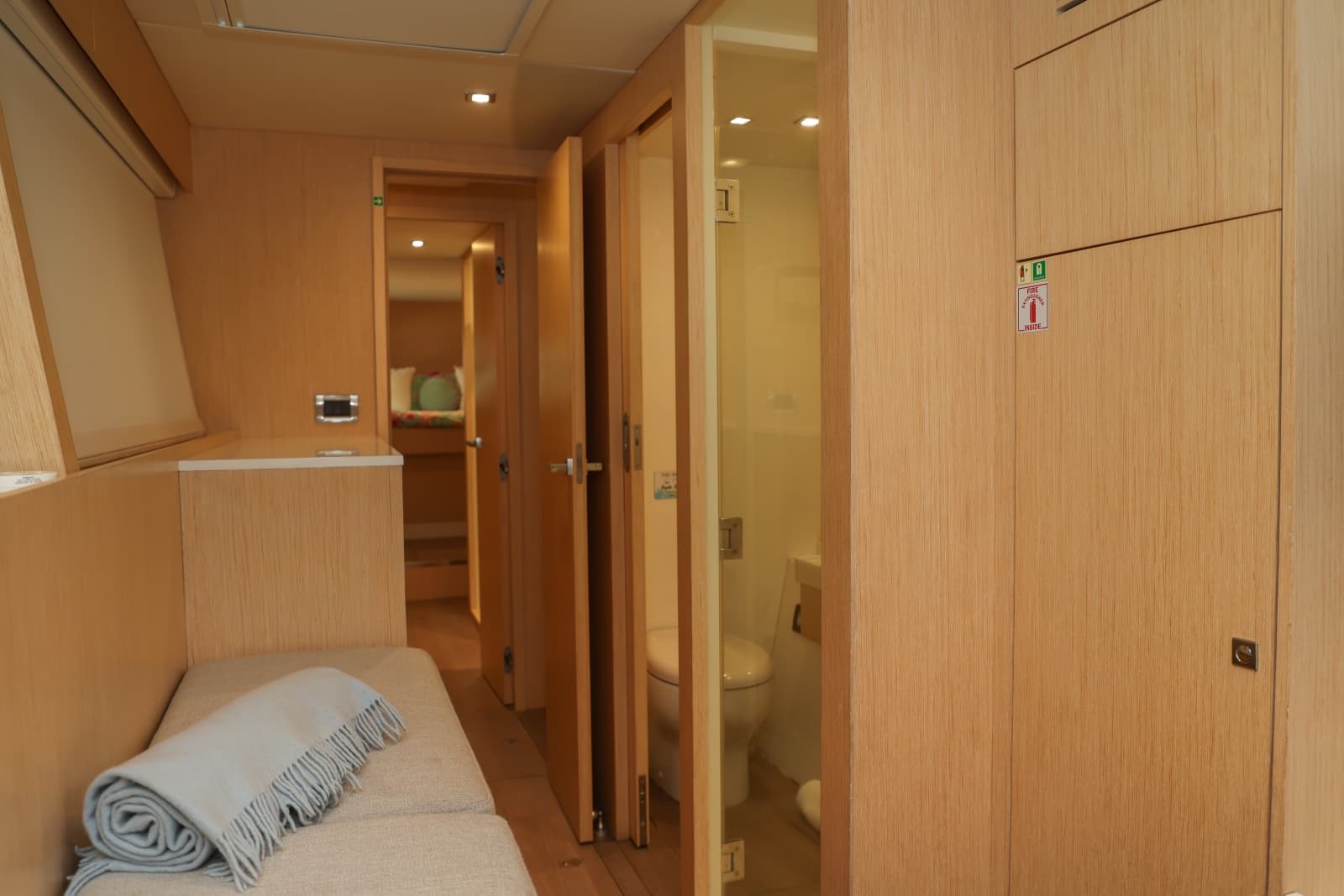 2019 Silent-Yachts 