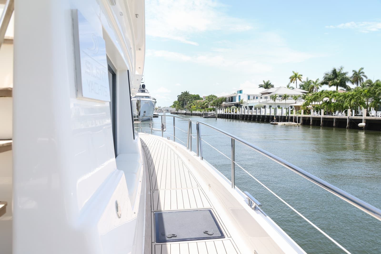 2019 Silent-Yachts 