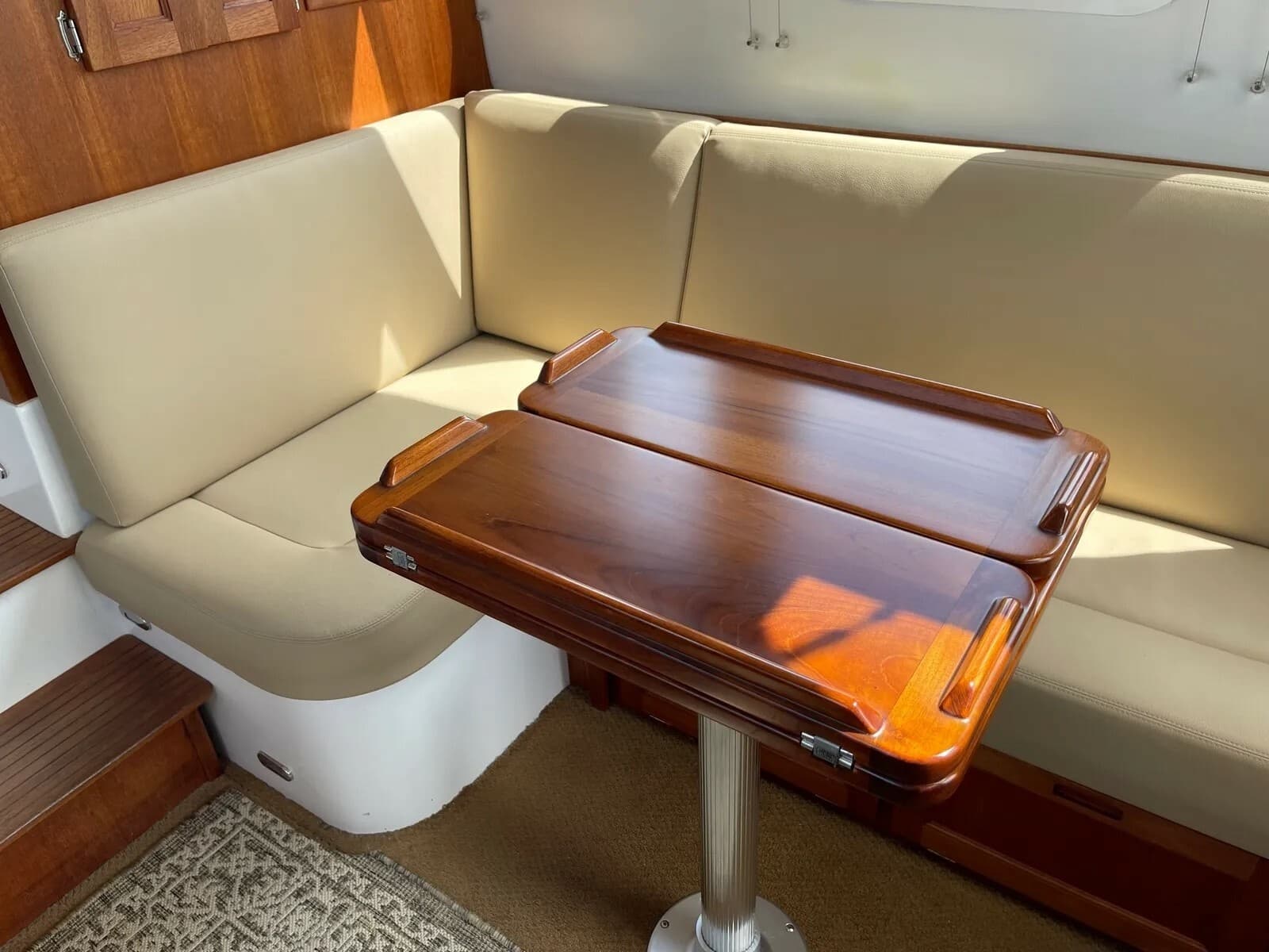 2010 Nordic Tugs 32/34 Pilothouse