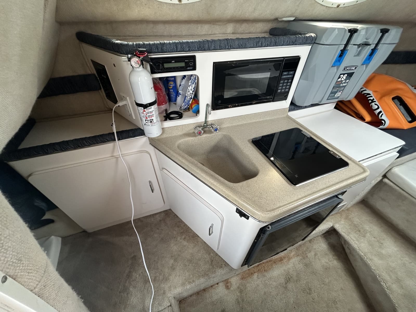 2002 Wellcraft 2600 Martinique