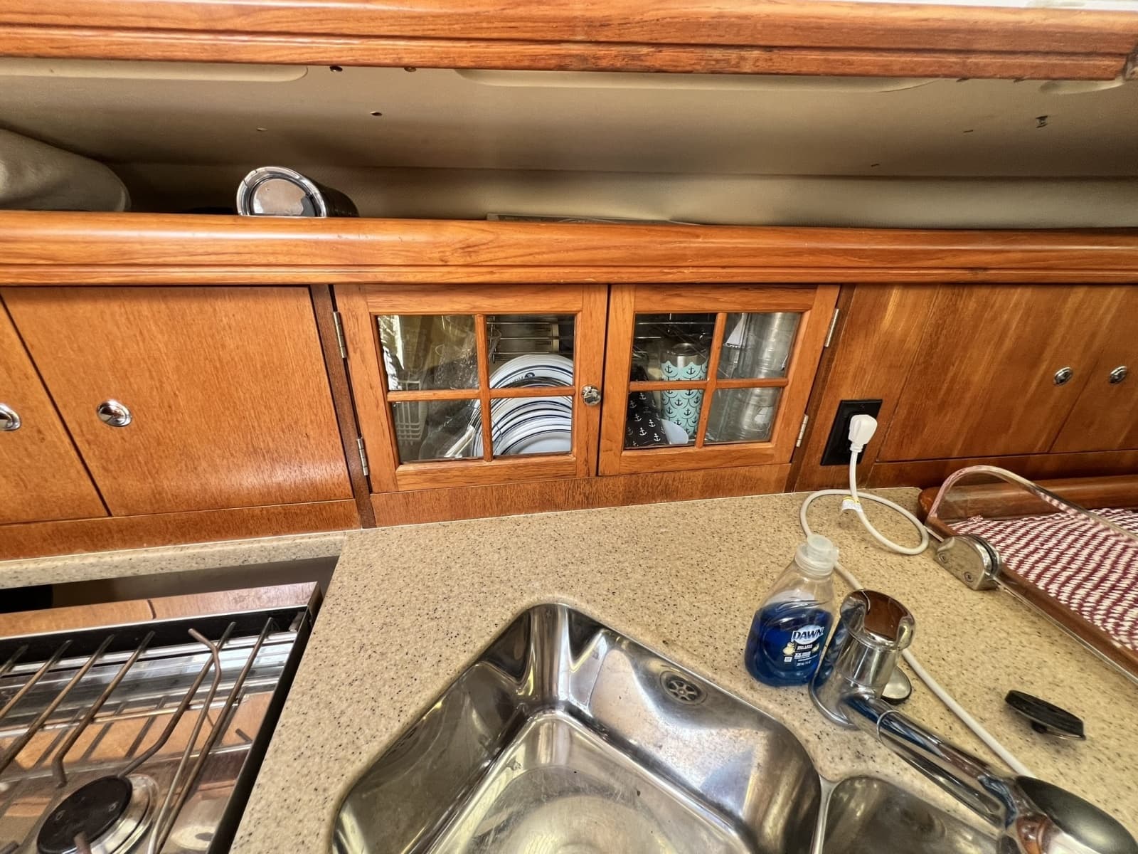 2007 Hunter 41 Deck Salon