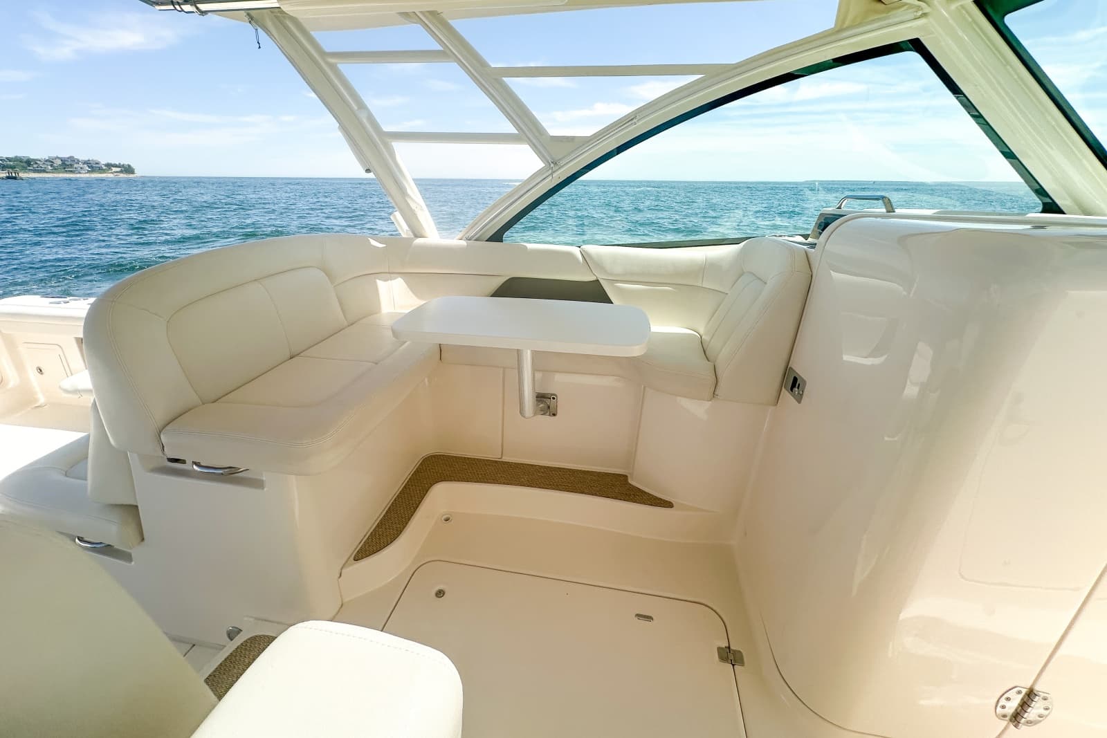 2015 Grady-White 375 Freedom