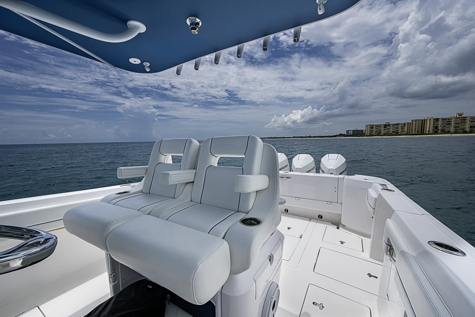 2023 Intrepid 375 Nomad FE