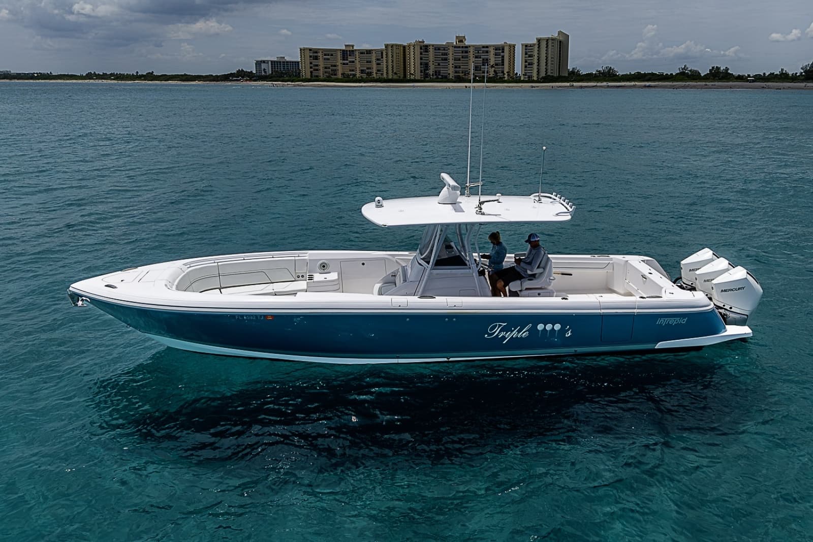 2023 Intrepid 375 Nomad FE