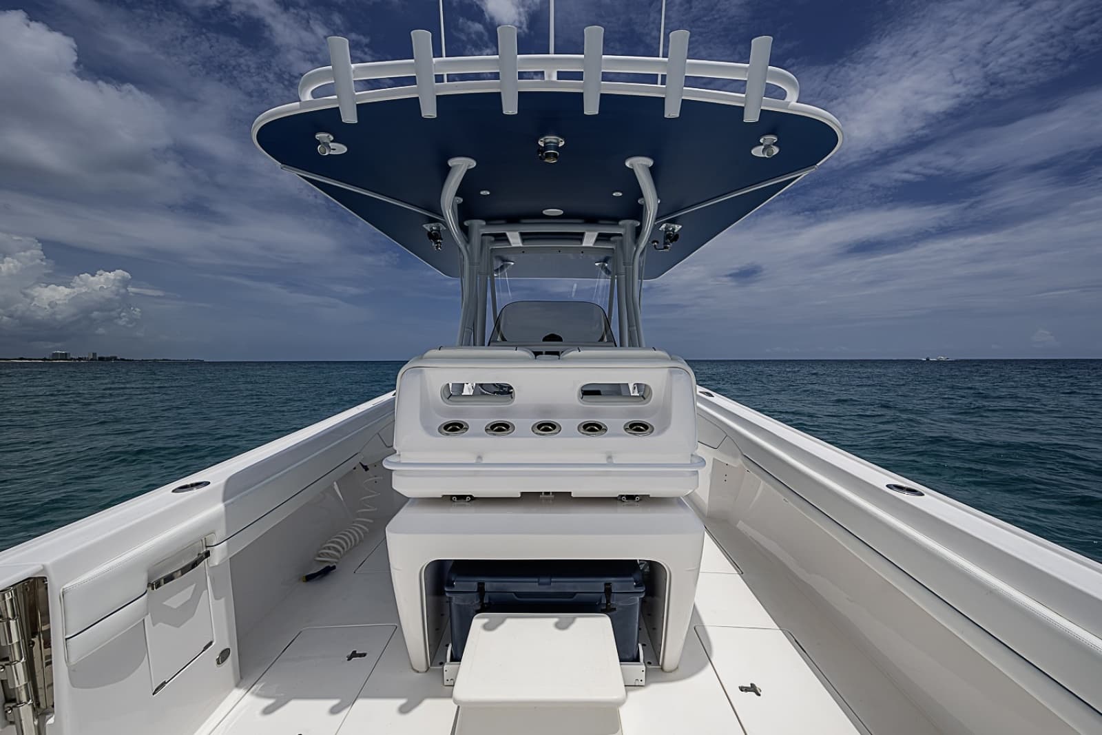 2023 Intrepid 375 Nomad FE