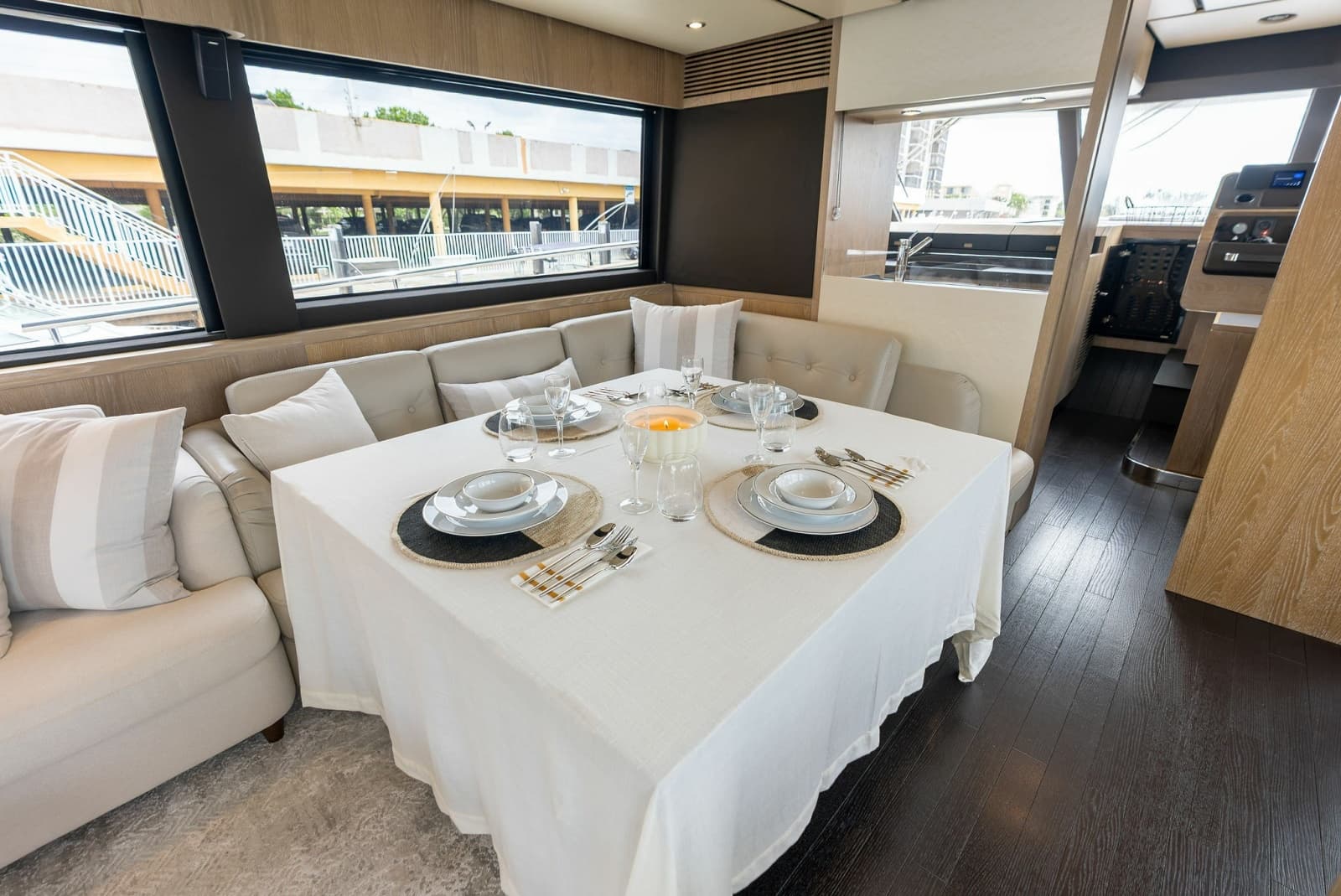 2021 Azimut Magellano 66