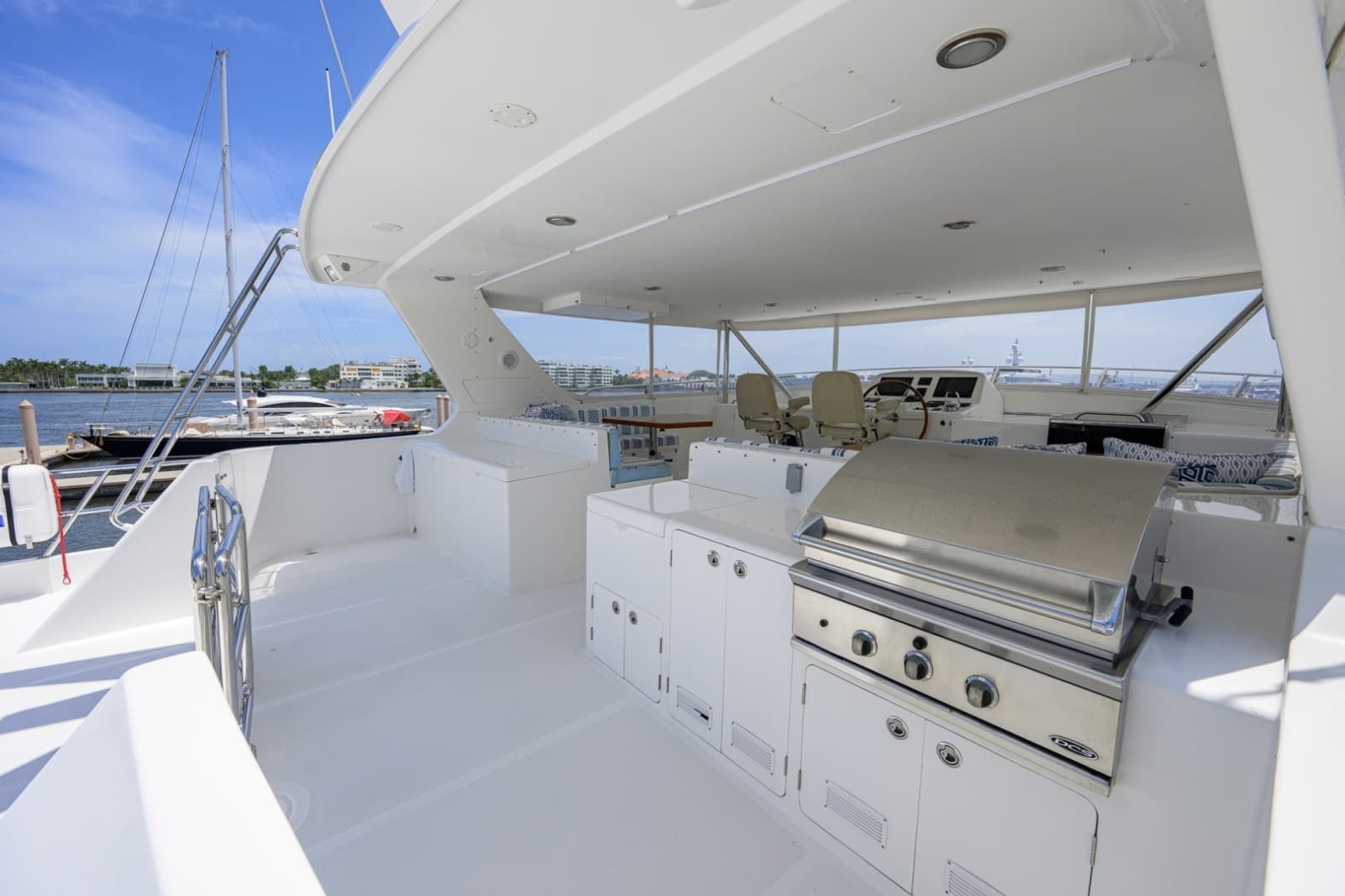 Flybridge