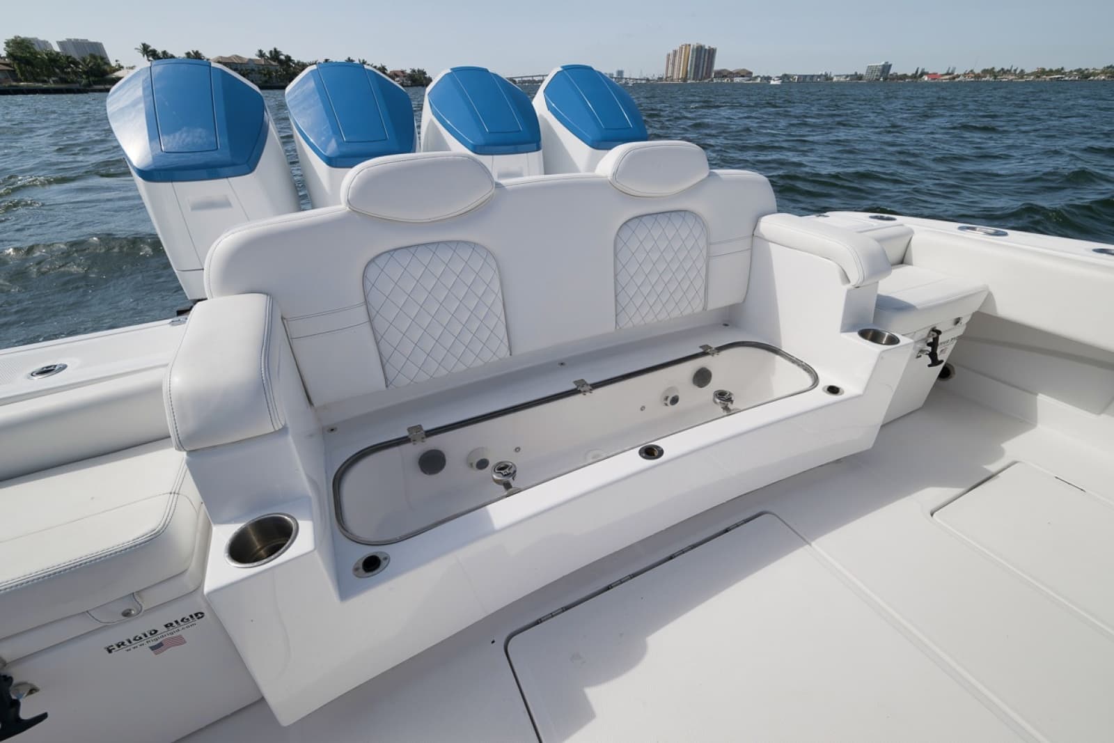 2023 HCB 53 Suenos