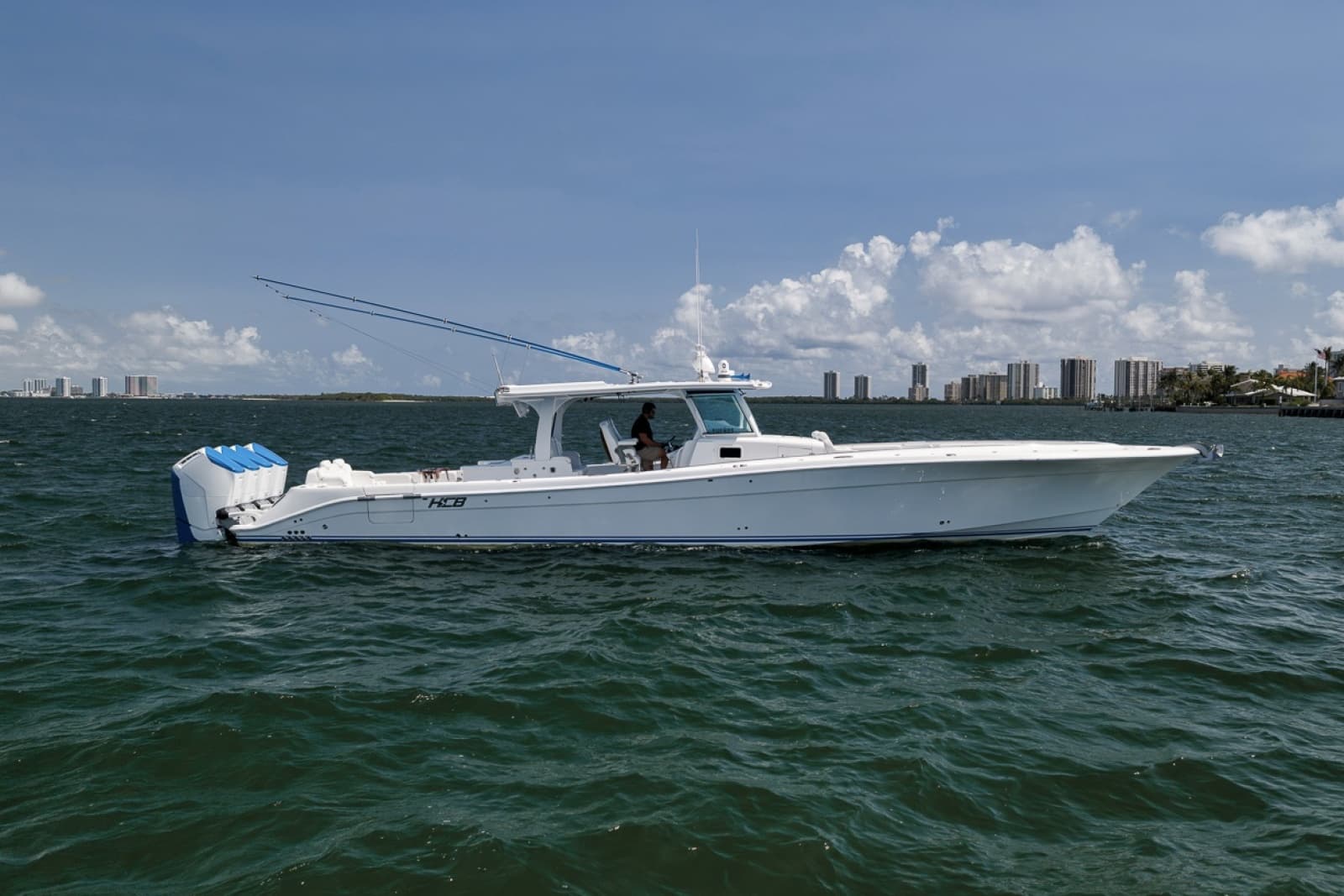 2023 HCB 53 Suenos