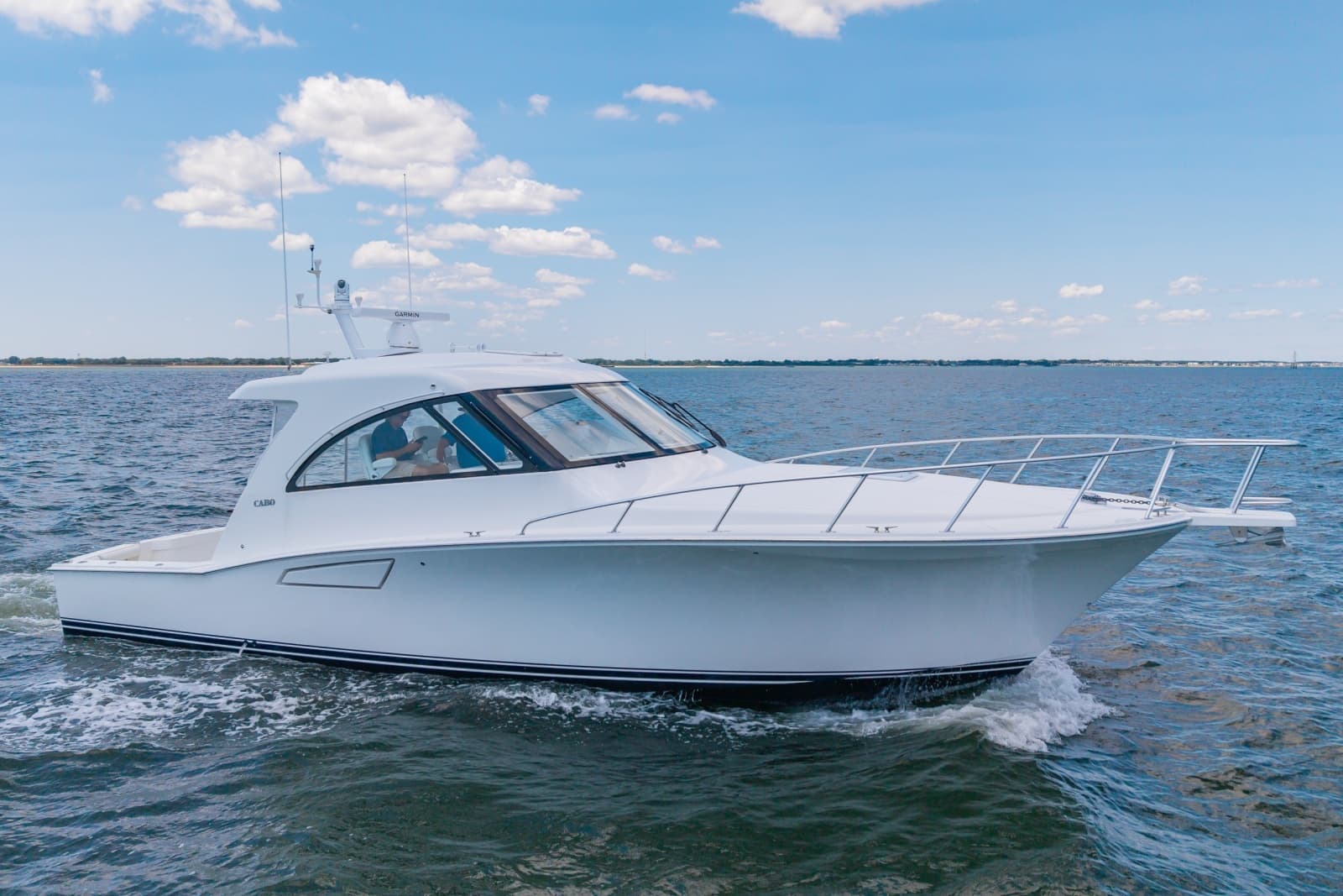 40 Cabo 2013 Ghost 10