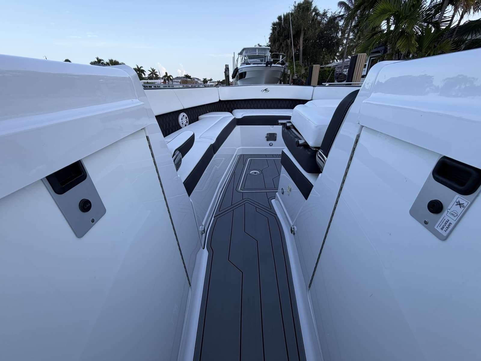 2021 Monterey 385SE Super Express