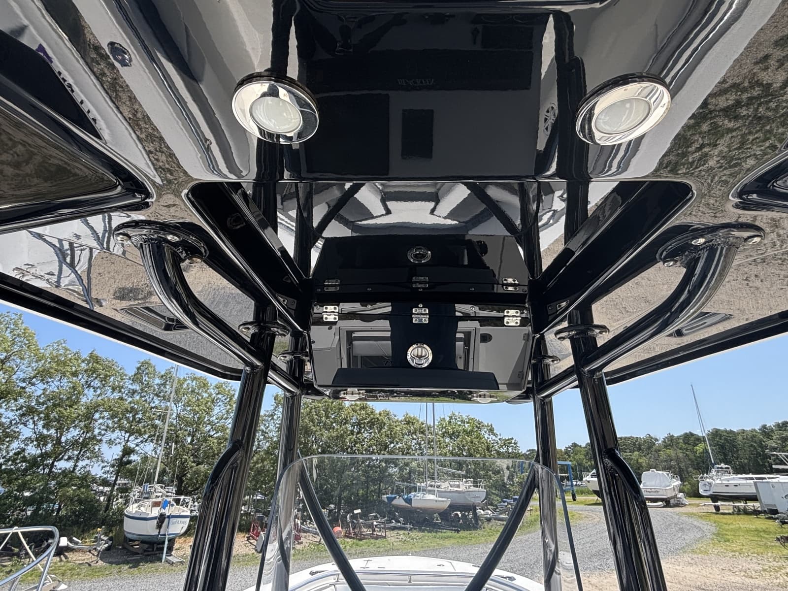 2020 Blackfin 242CC
