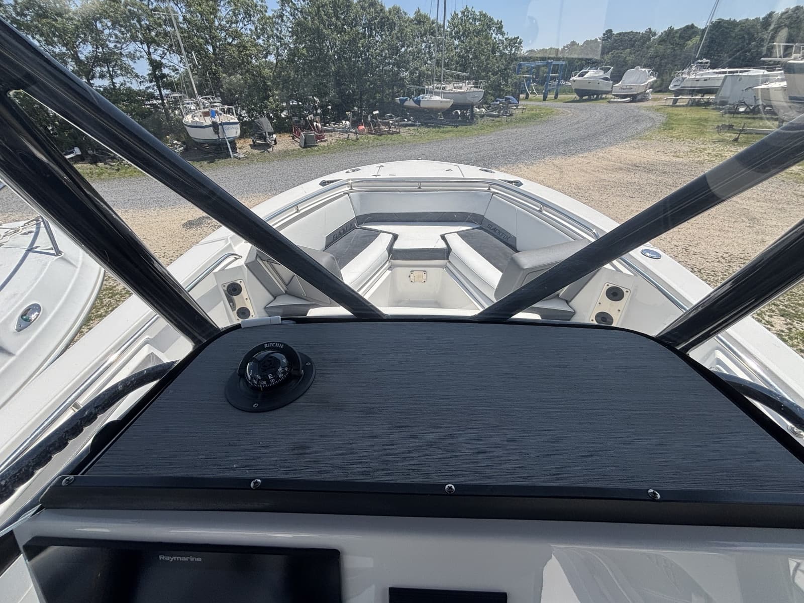 2020 Blackfin 242CC