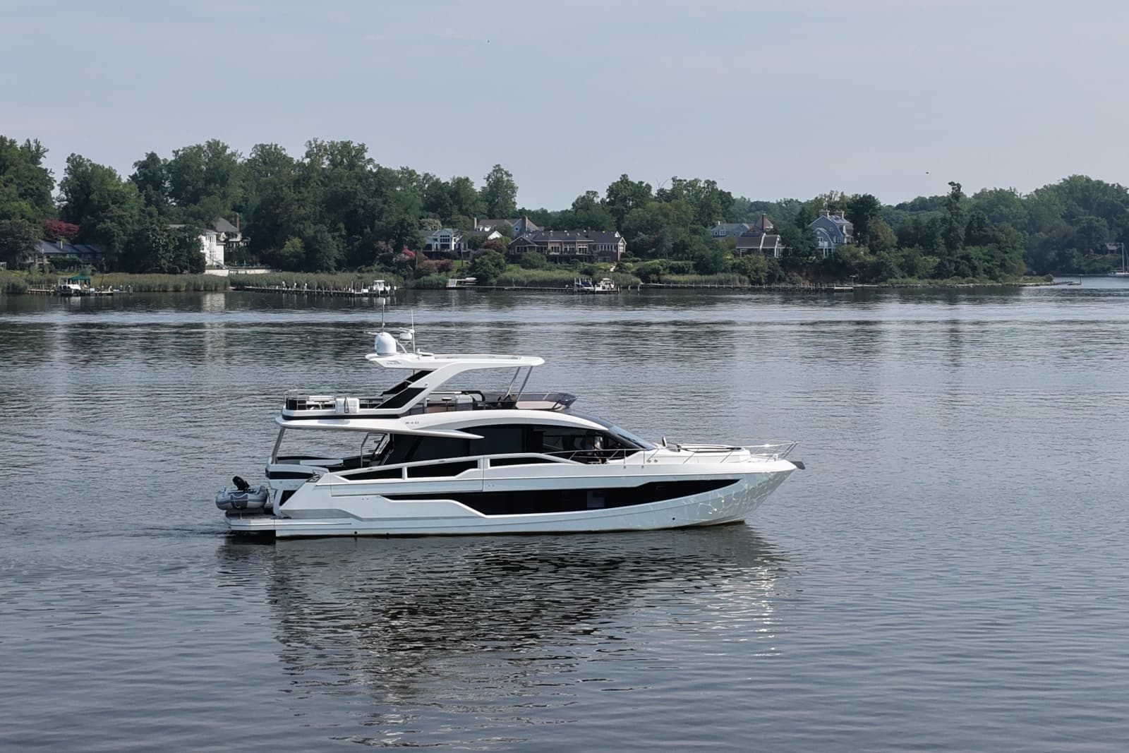2018 Galeon 640 FLY