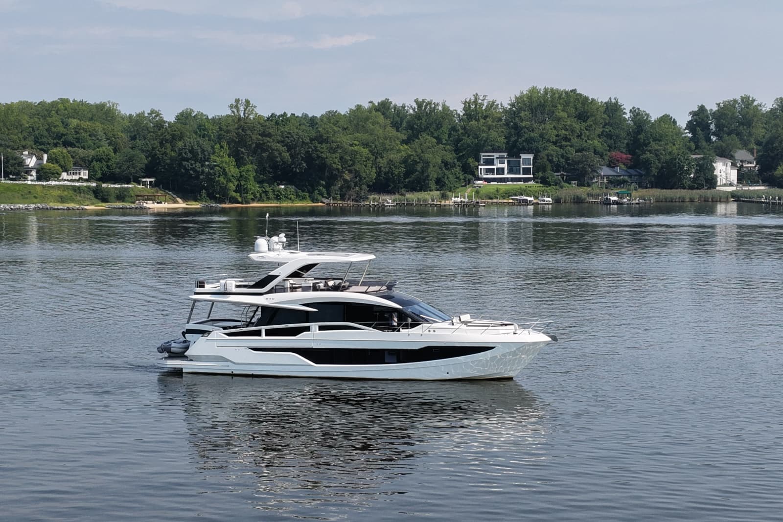 2018 Galeon 640 FLY