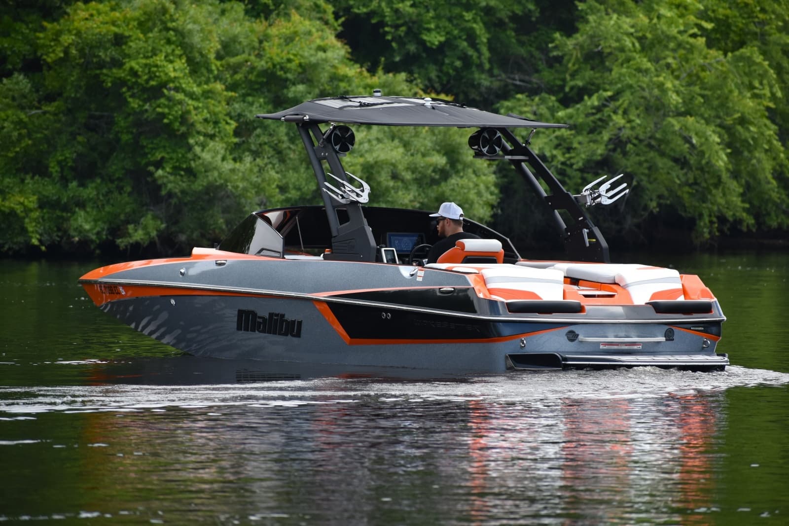 2020 Malibu Wakesetter 22 MXZ