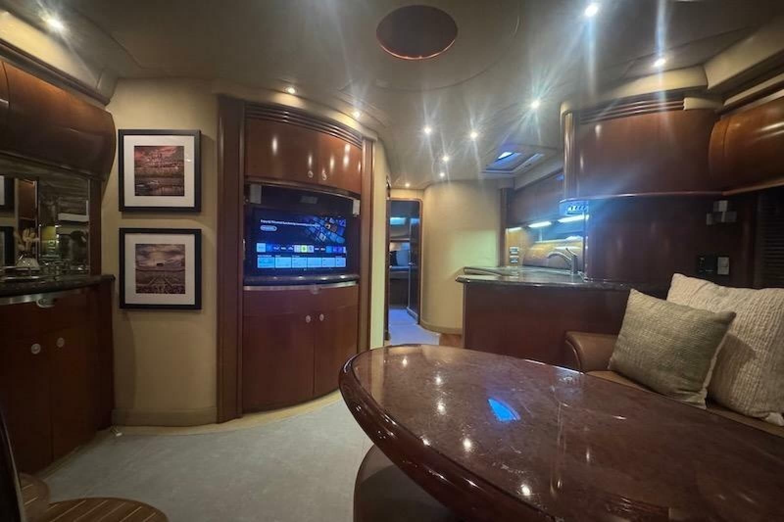 2005 Sea Ray 500 Sundancer