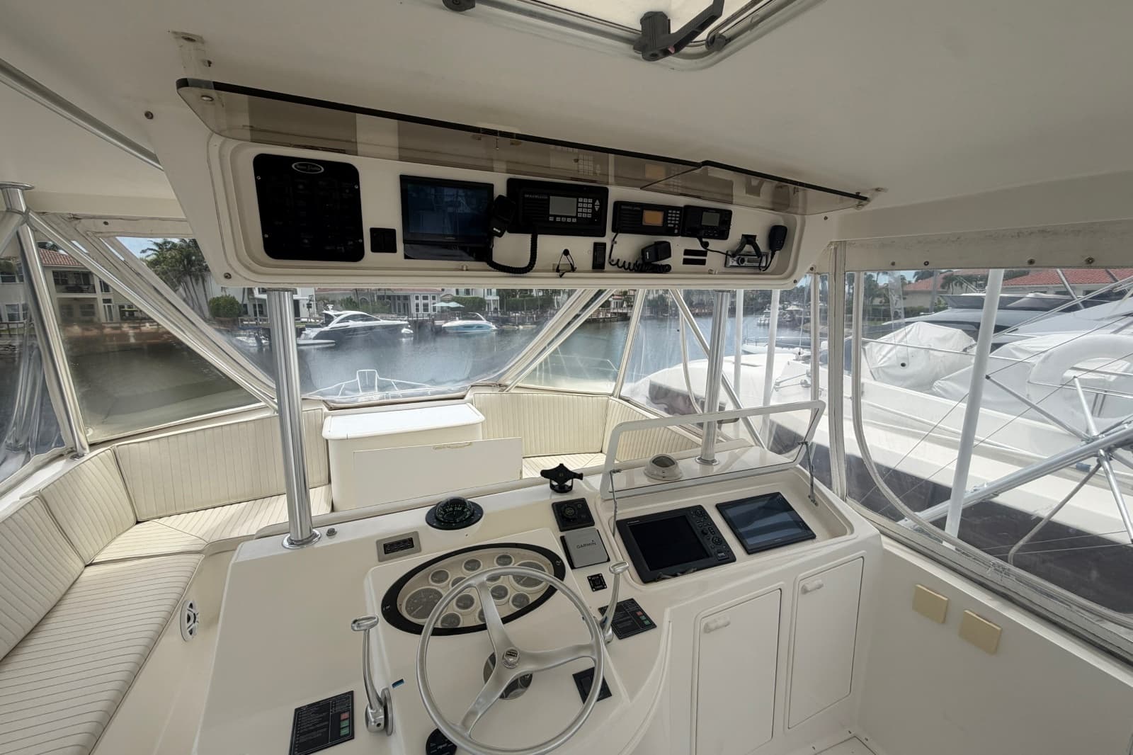 2000 Ocean Yachts 56 Super Sport