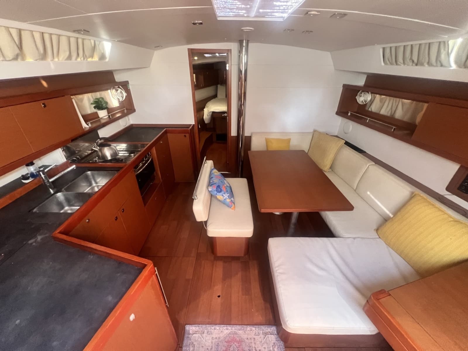 2016 Beneteau Oceanis 45