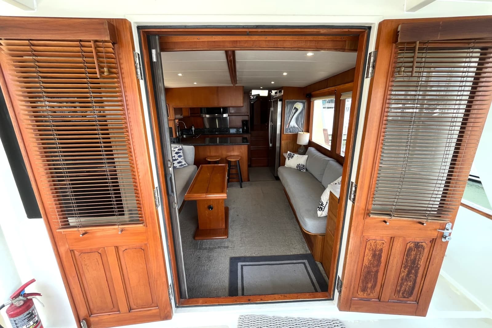 51Salon From Cockpit