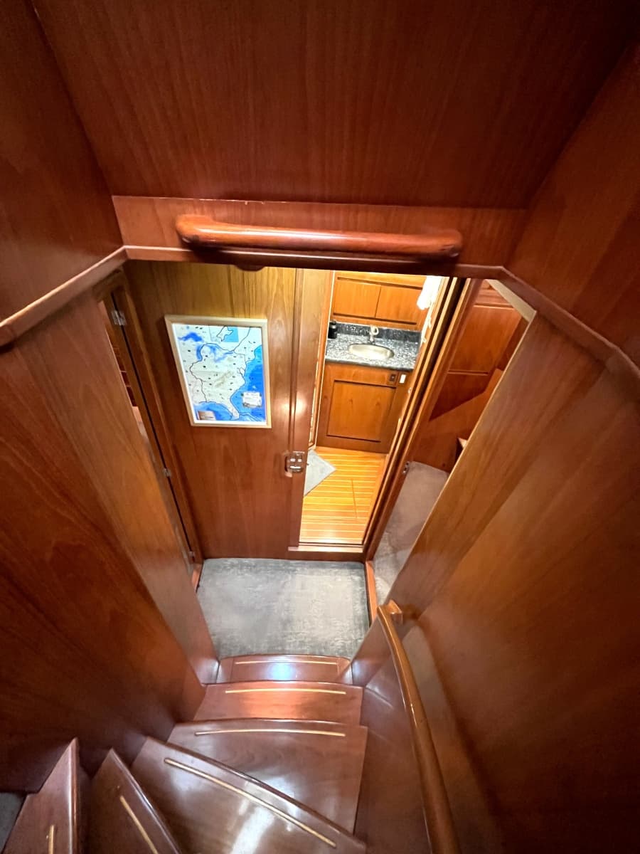 21Stairwell2 To SR