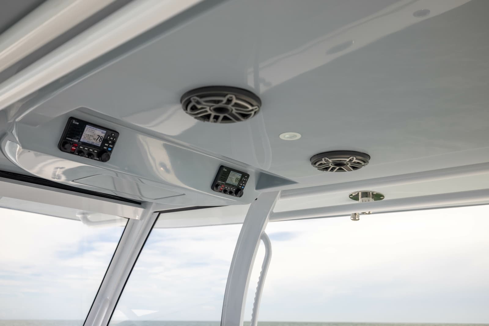 2026 Front Runner Catamaran