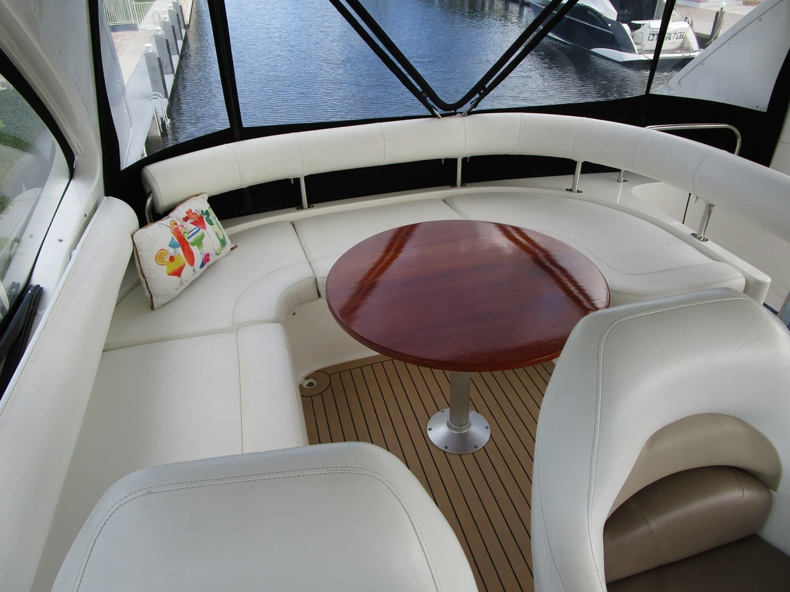 Flybridge Seating