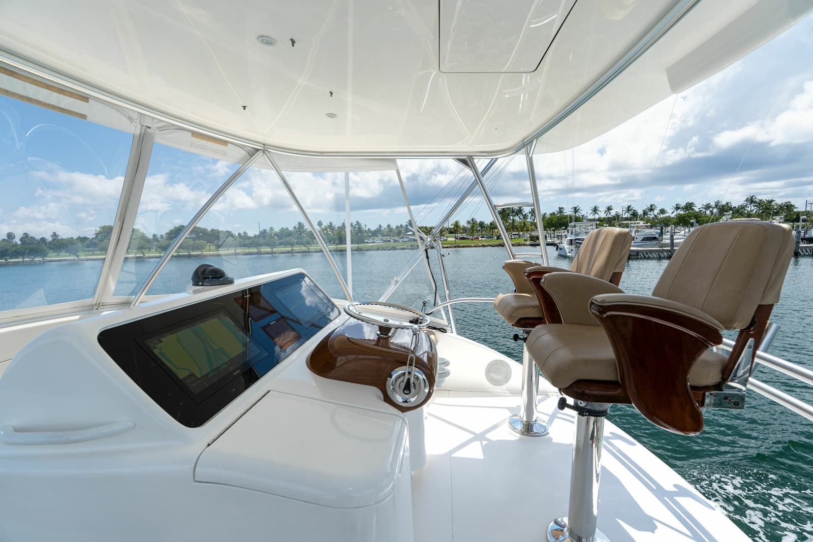 2015 Viking 42 Convertible