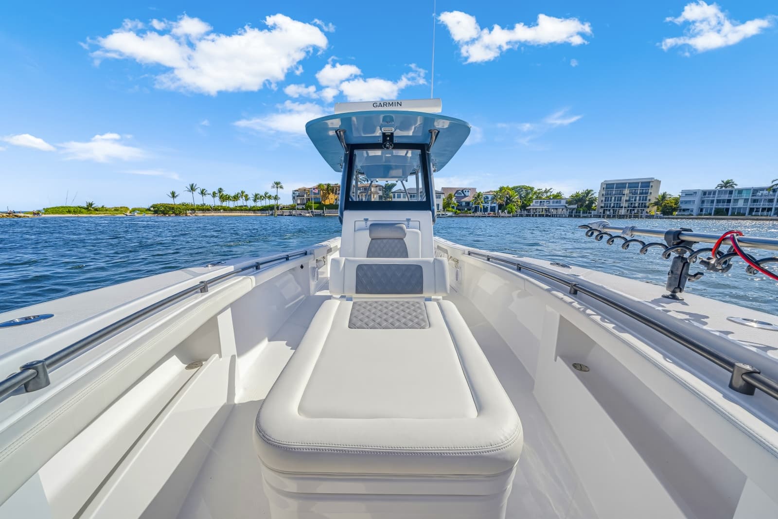 2024 Front Runner 33 Center Console