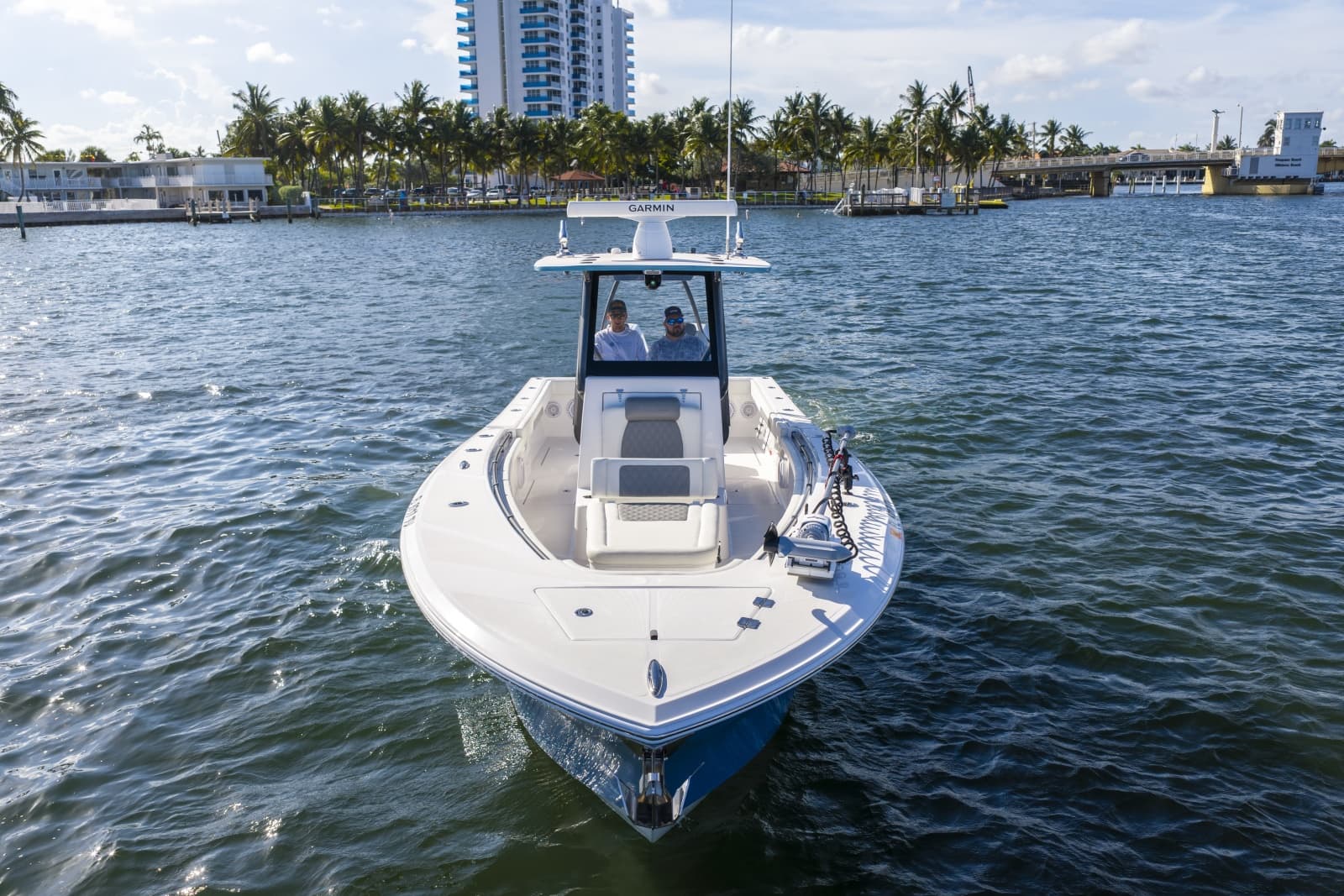 2024 Front Runner 33 Center Console