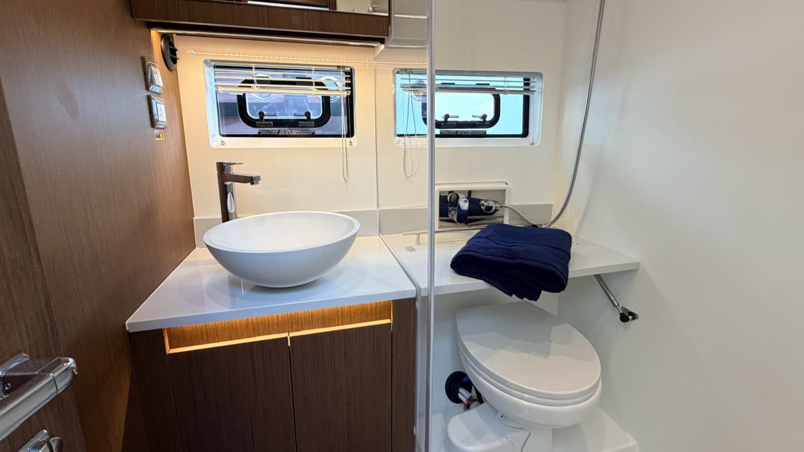 2027 Beneteau Antares 12 Fly