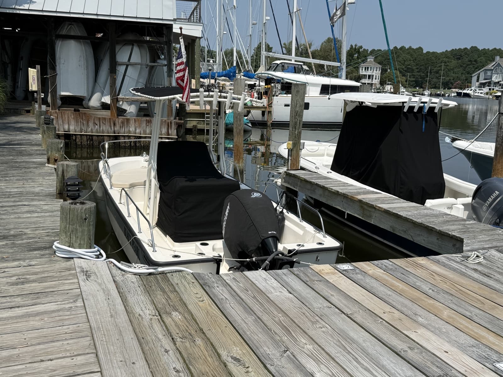 2020 Boston Whaler 190 Montauk