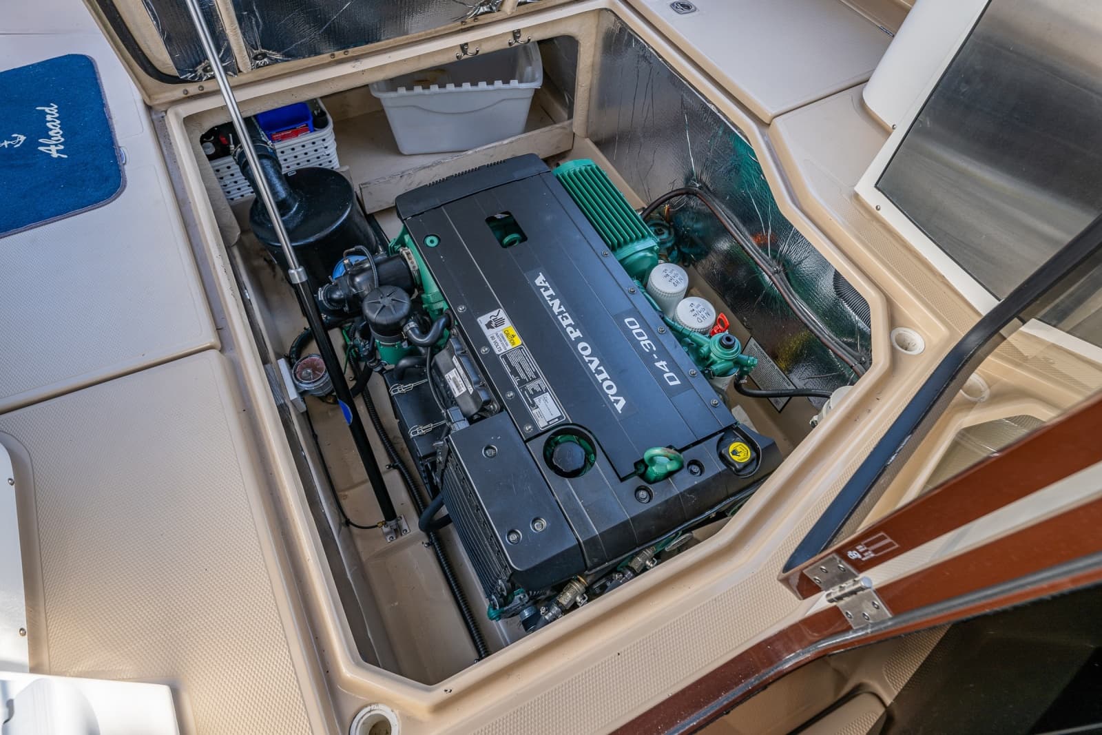 2016 Ranger Tugs R-31 CB