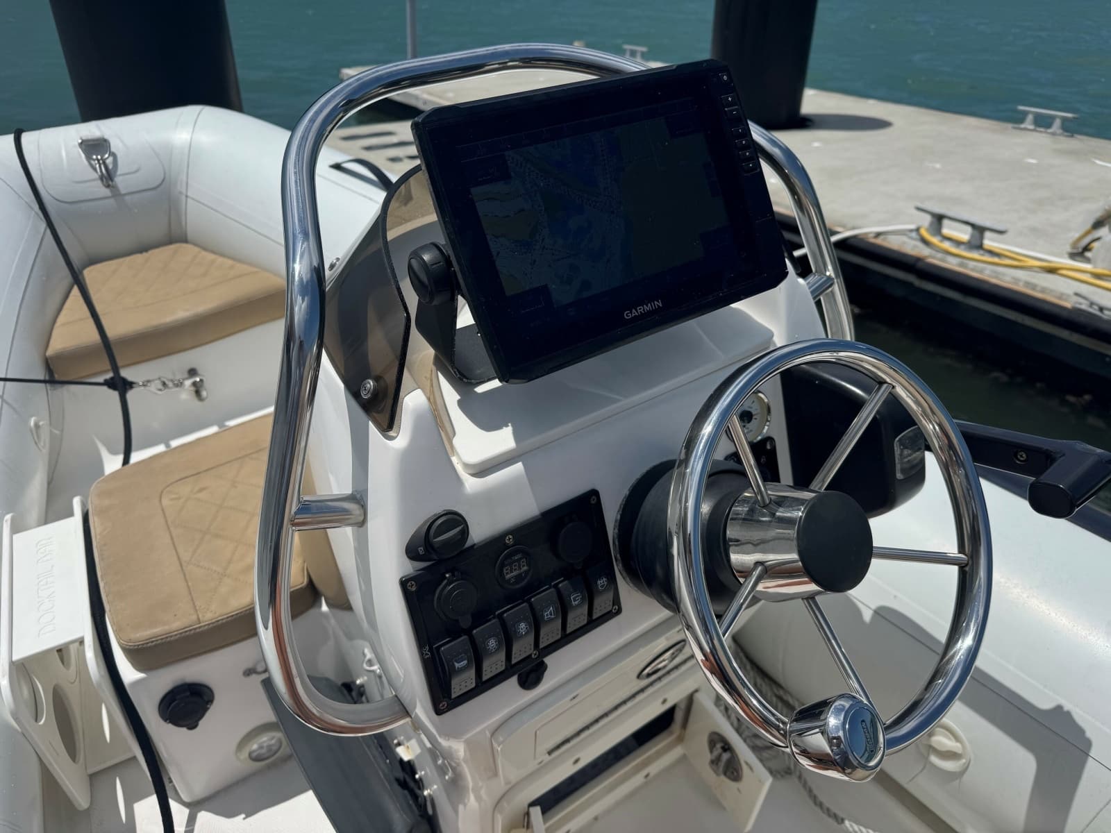 2015 Hampton Endurance 658