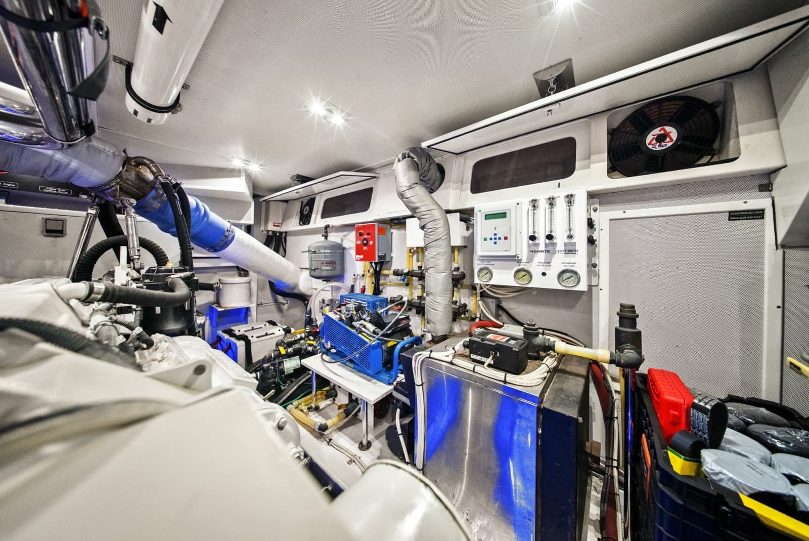 2015 Hampton Endurance 658