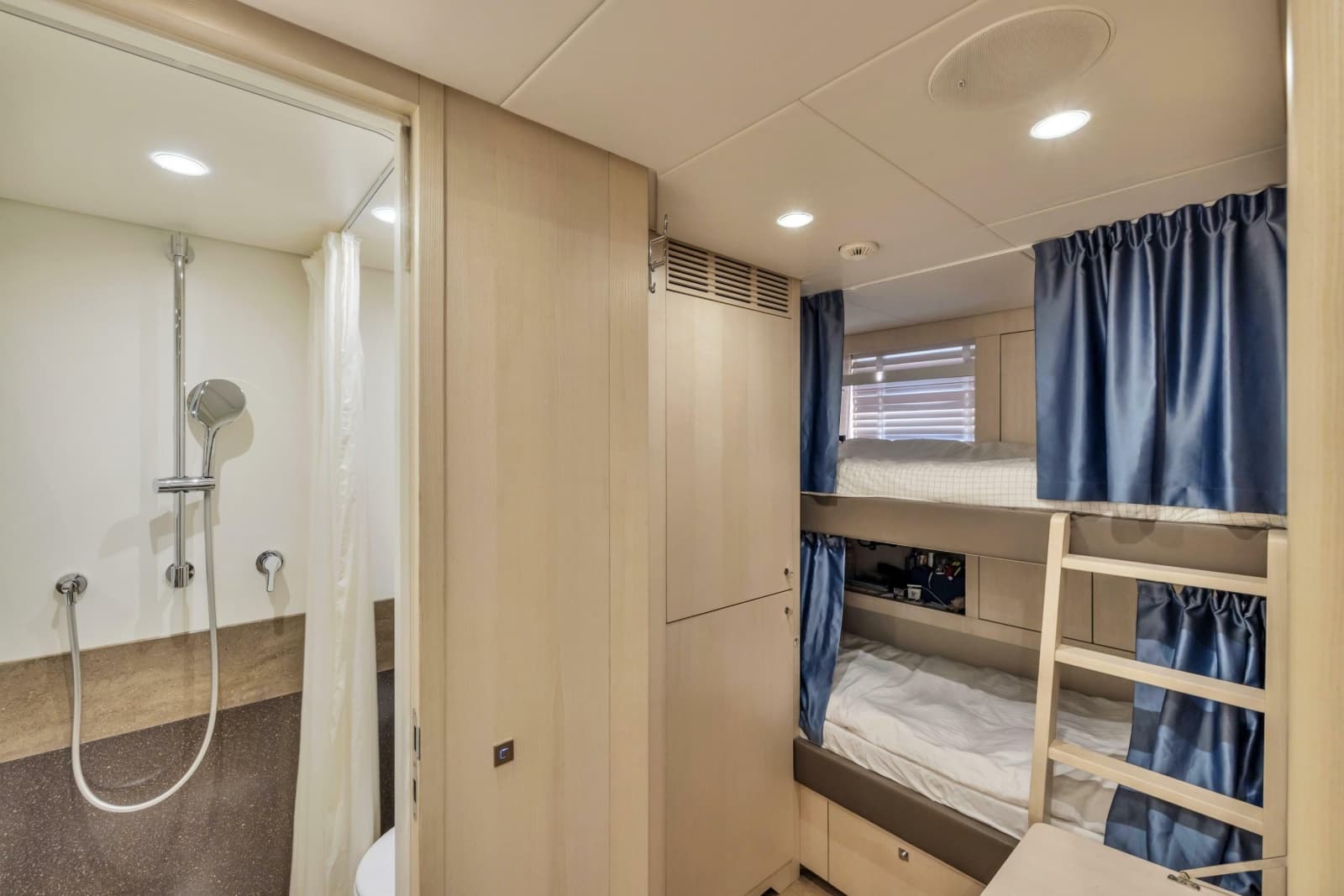 2019 Cerri Cantieri Navali Custom 31 Hybrid