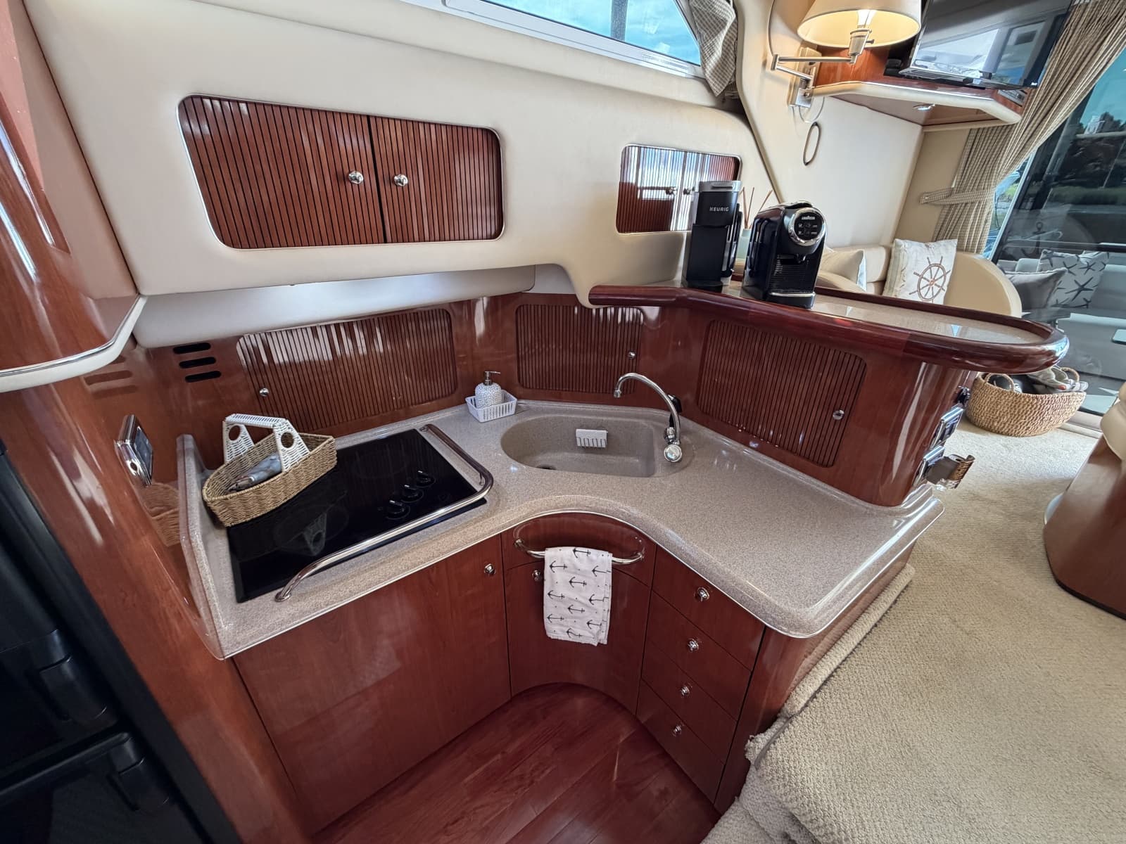 2004 Sea Ray 400 Sedan Bridge