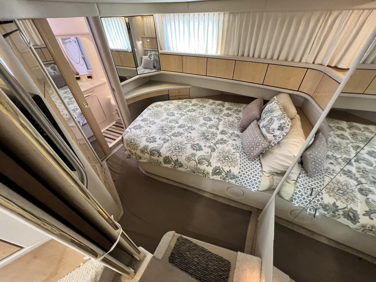 1999 Sea Ray 370 AC