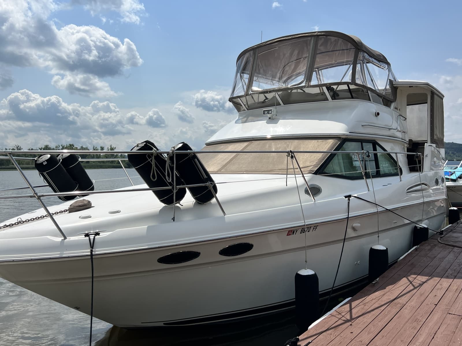 1999 Sea Ray 370 AC