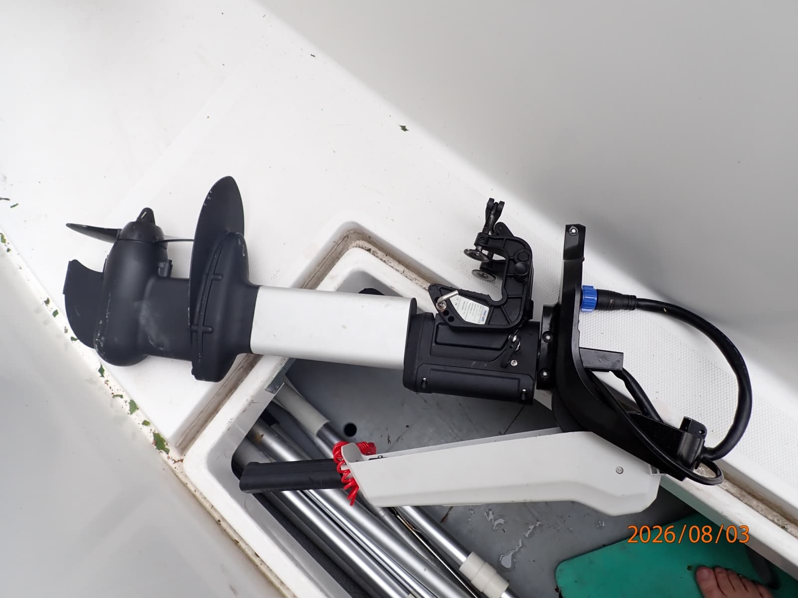 43' Mainship tender outboard