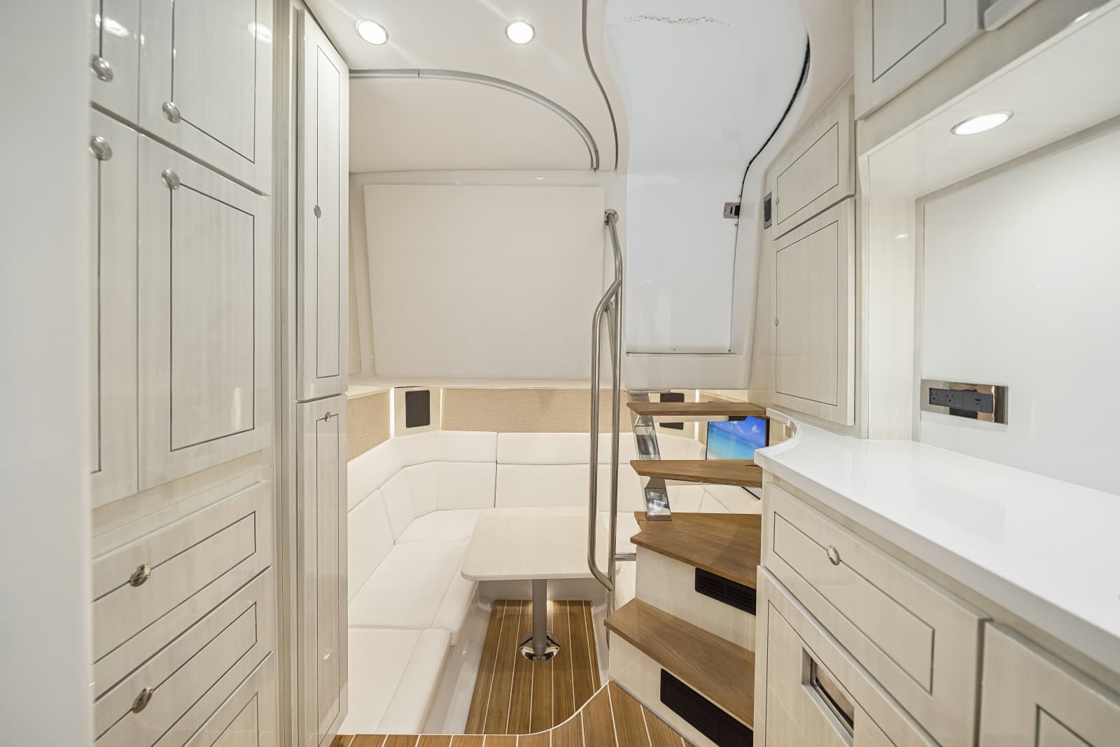 2025 HCB 56 Sueños GIX